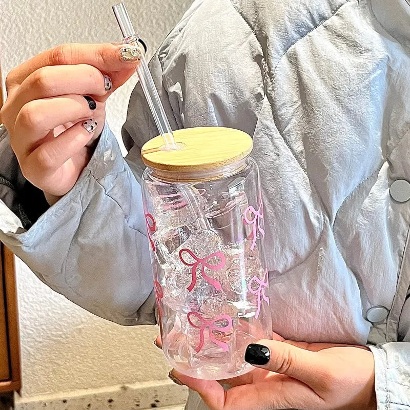 Gourde 500 ml transparente et moderne avec paille