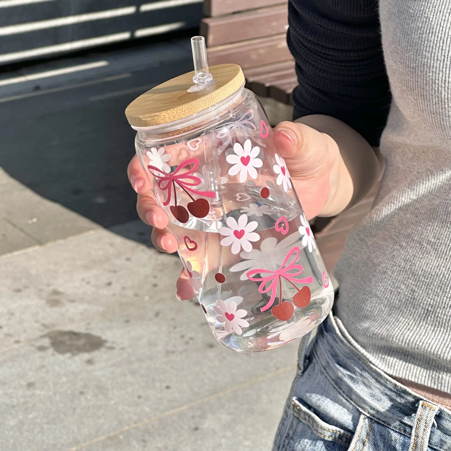 Gourde design et légère 500 ml, idéale pour bureau et sport