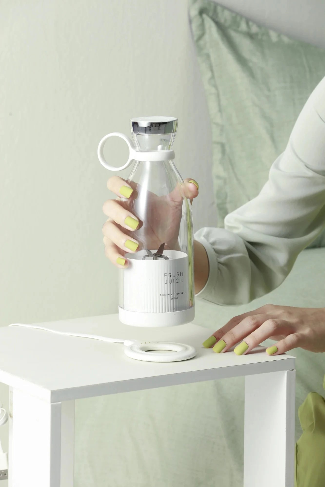 Presse-agrumes Électrique Portatif, Mini Presse-agrumes USB, Extracteur de Jus de Fruits, Milk-shake, Appareil Multifonction, Aliments