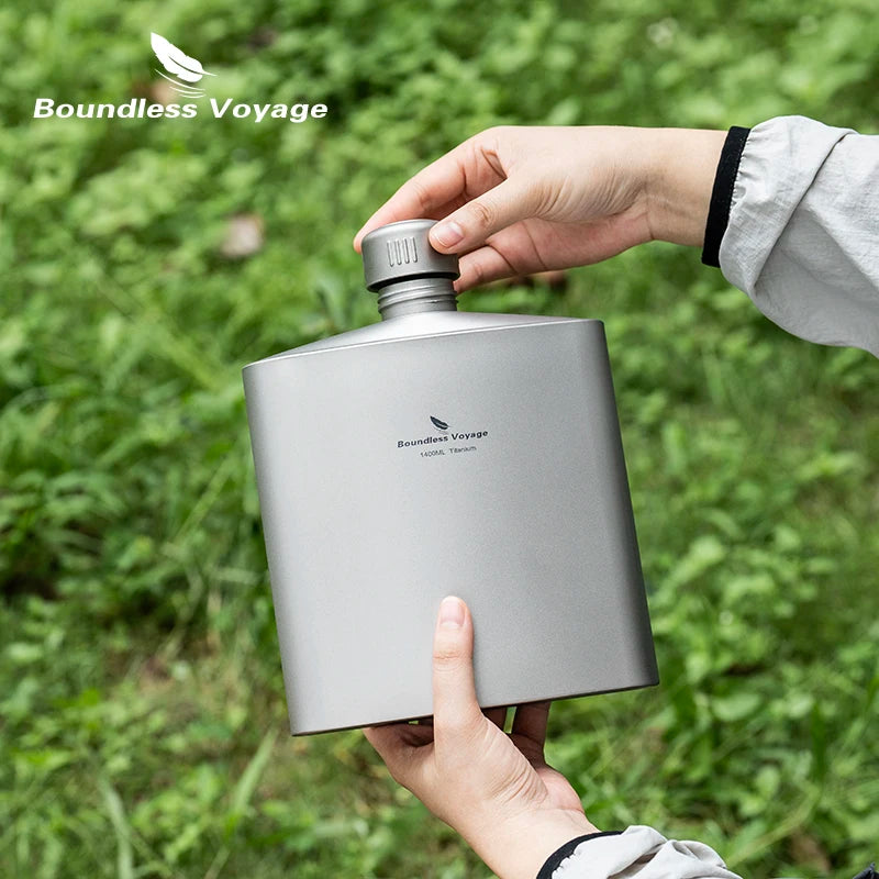Gourde Titanium 1,4 L Ultra Légère Antifuite | Idée Cadeau Noël & Anniversaire