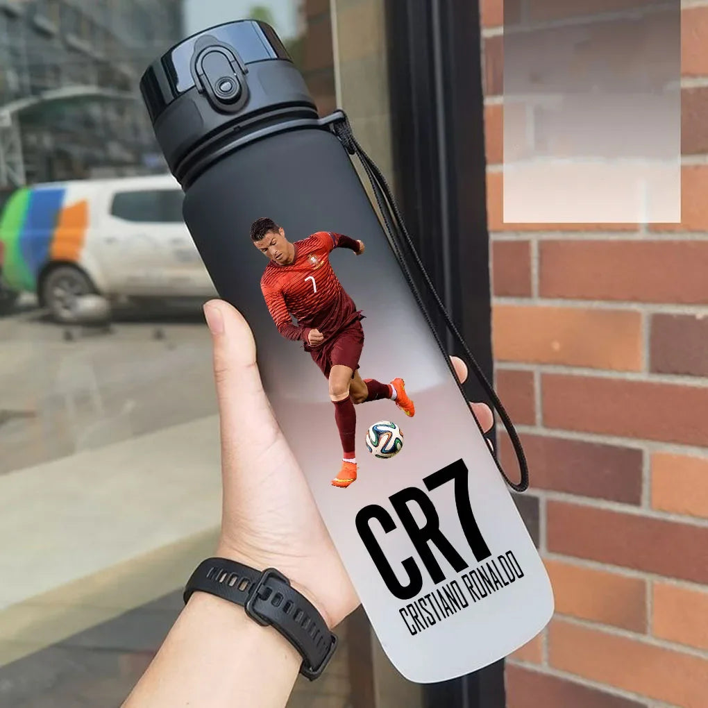 Gourde CR7 Cristiano Ronaldo 750 ml | Différents Coloris | Idée Cadeau Noël, Anniversaire & Rentrée Scolaire