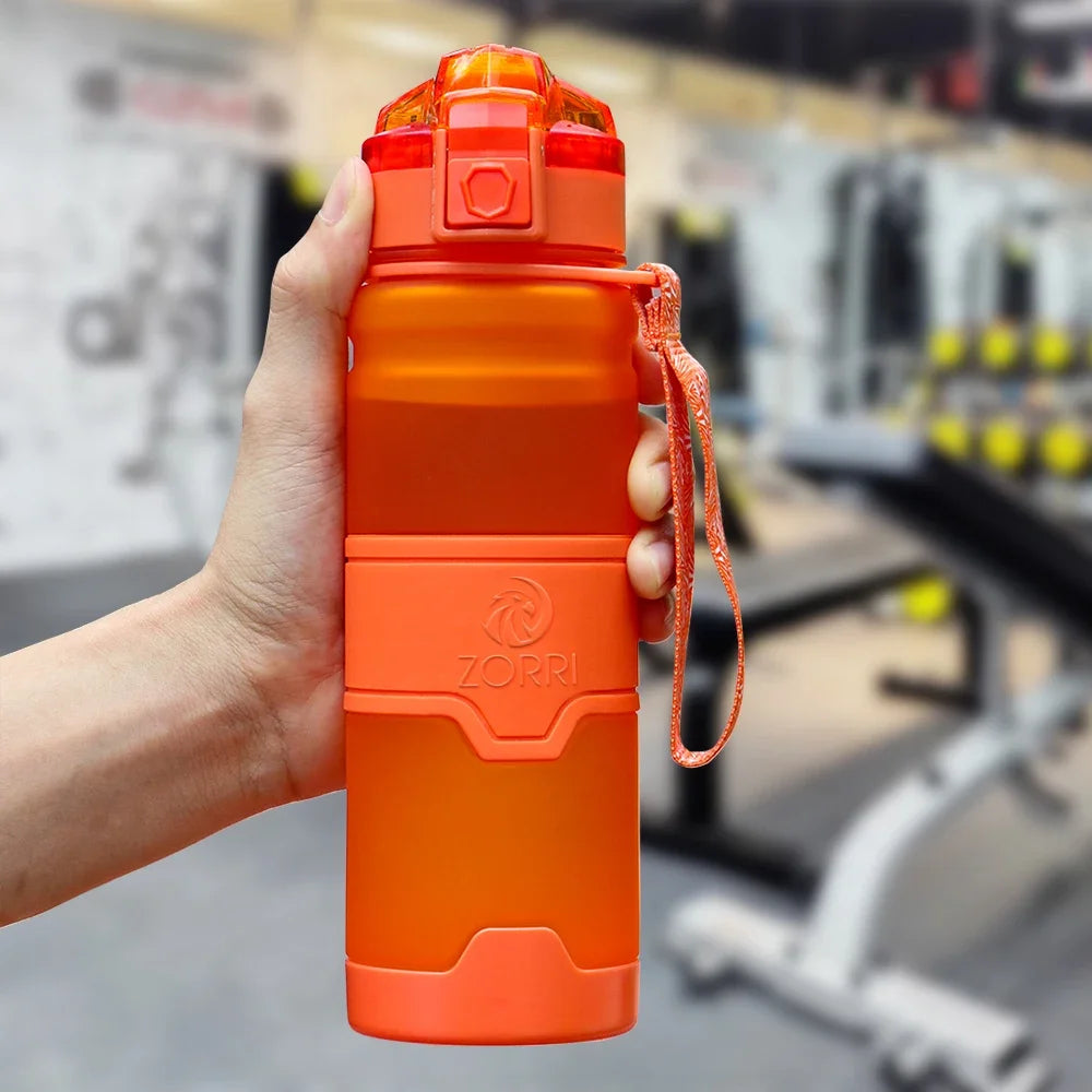 Gourde Shaker Protéines ZORRI – Sans BPA, Écologique, pour Fitness, Musculation, Randonnée et Sport