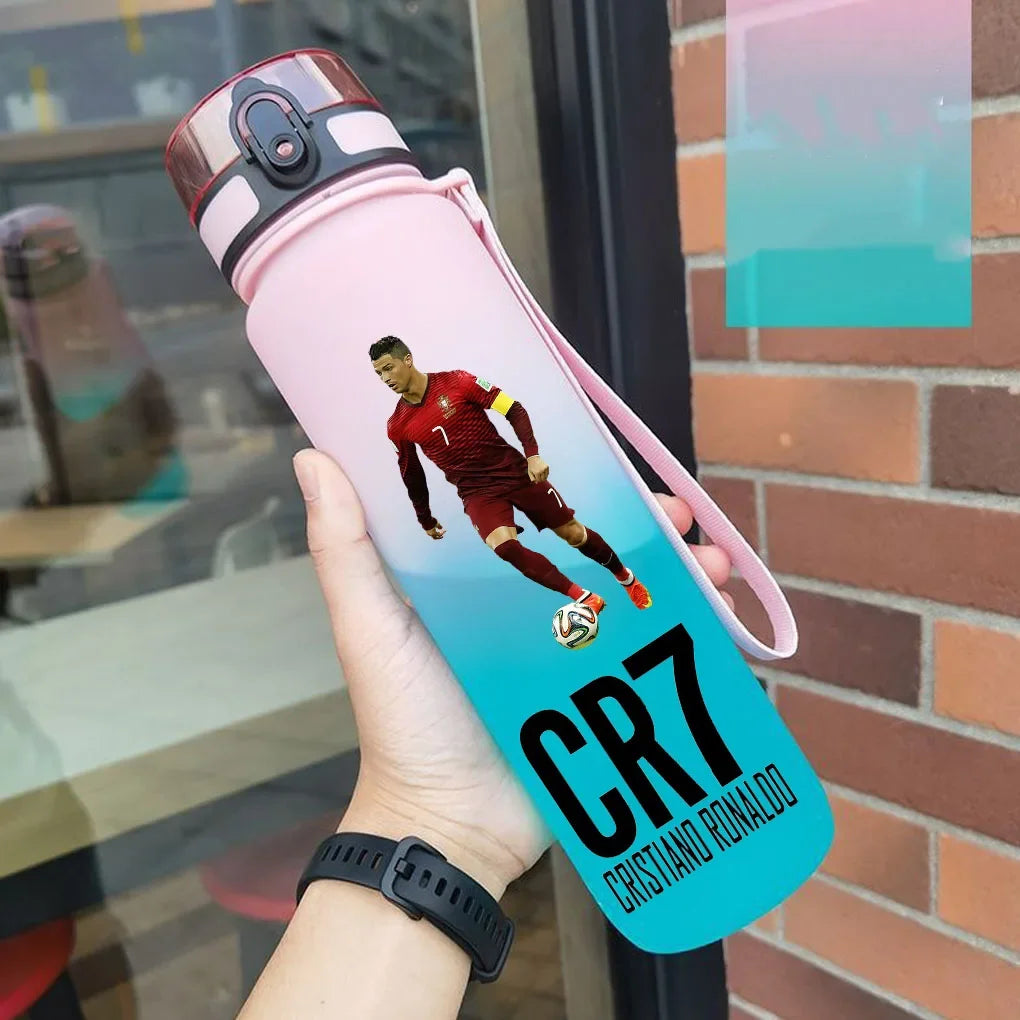 Gourde CR7 Cristiano Ronaldo 750 ml | Différents Coloris | Idée Cadeau Noël, Anniversaire & Rentrée Scolaire