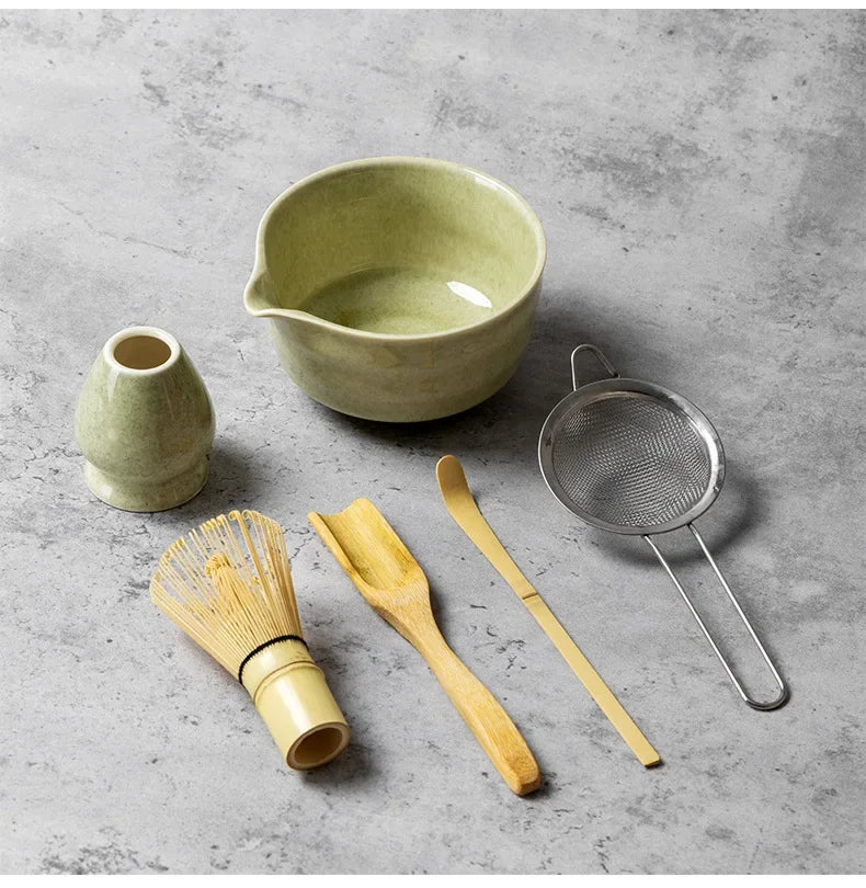 Coffret cadeau - Ensemble de cérémonie du thé japonais Matcha 4/5/6/7 pièces, bol en céramique Chawan, fouet en bambou et cuillère à thé, kit d'outils Matcha pour les amateurs de thé