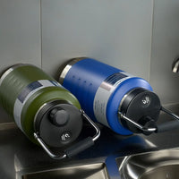 Gourde XXL Isotherme 2L – Grande Capacité en Acier Inoxydable pour Randonnée, Camping, Van Life & Sport