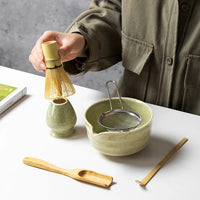 Coffret cadeau - Ensemble de cérémonie du thé japonais Matcha 4/5/6/7 pièces, bol en céramique Chawan, fouet en bambou et cuillère à thé, kit d'outils Matcha pour les amateurs de thé
