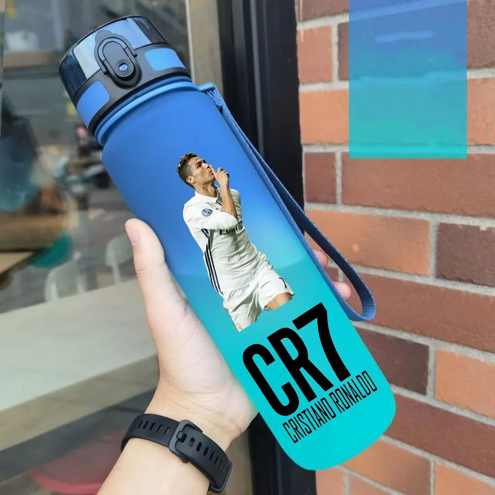 Gourde CR7 Cristiano Ronaldo 750 ml | Différents Coloris | Idée Cadeau Noël, Anniversaire & Rentrée Scolaire