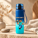 Gourde enfant et ado LIOR 650 ml — dégradé bleu avec motif Steve dans un décor intérieur.