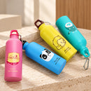 Gourde enfant inox LOUP 500 ml — assortiment de motifs animaux sur un socle en pierre.