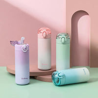 Gourdes inox avec paille FEEL, présentées en violet, rose, vert et bleu pastel